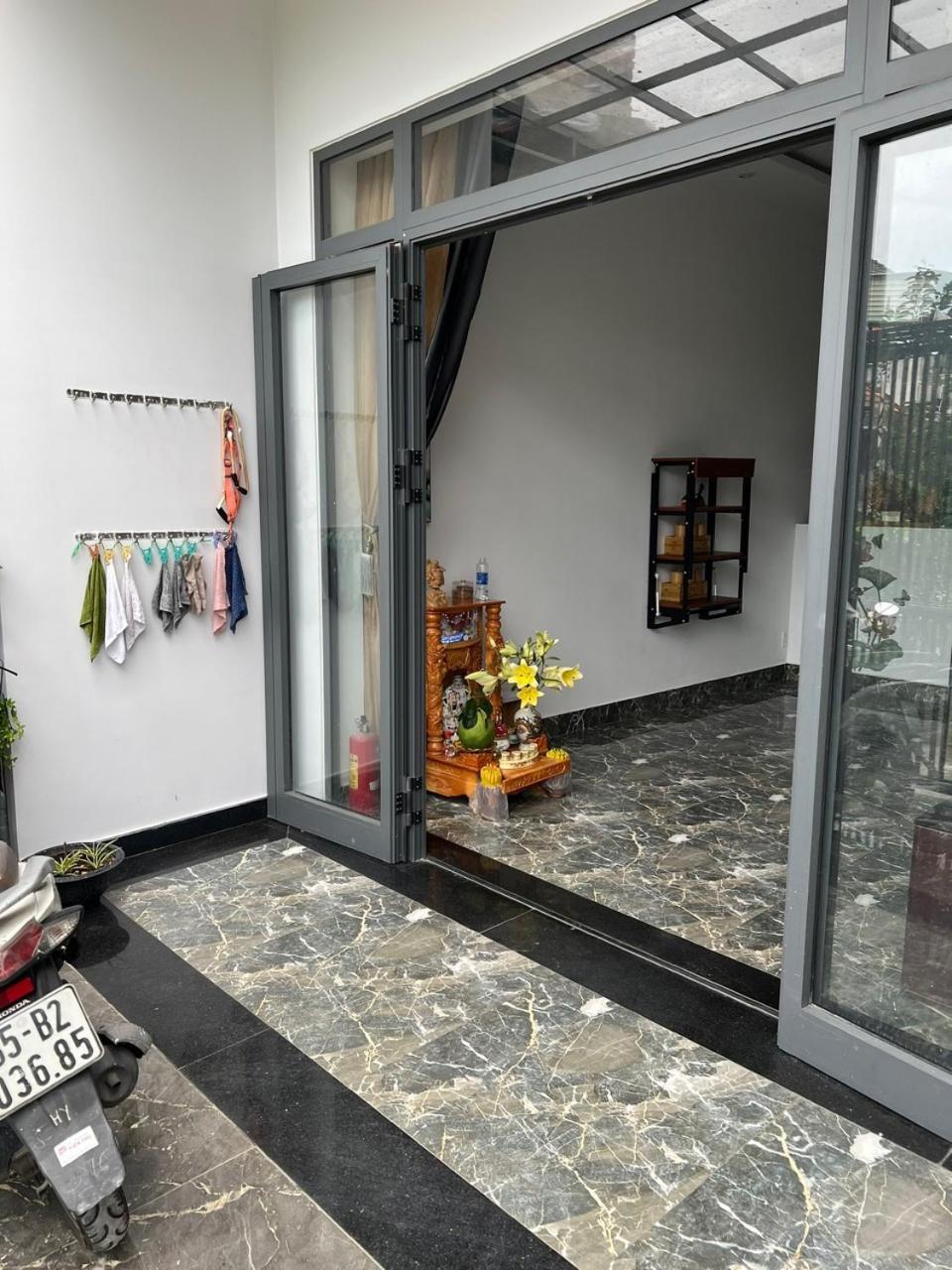 Oasis Homestay Хойан Экстерьер фото